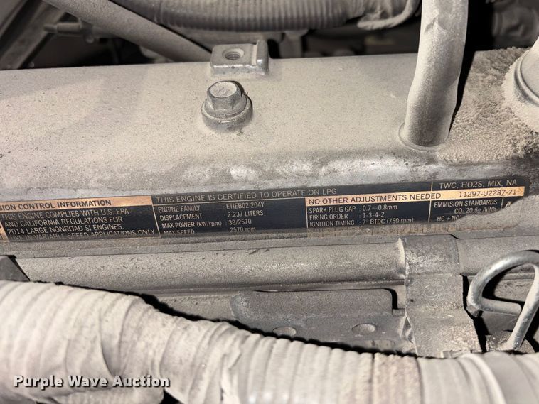 image for item FB5637 Toyota 8FGCU25 forklift