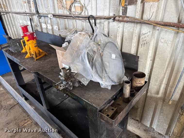 image for item FB5638 Tools