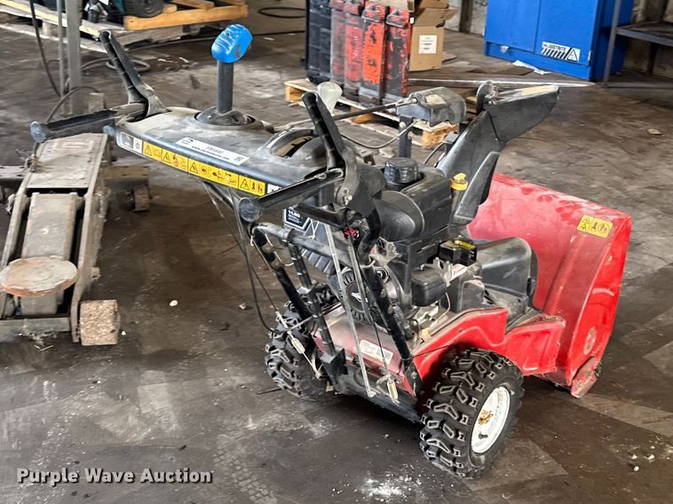 image for item FB5640 Toro Powermax 826 OTE snow blower