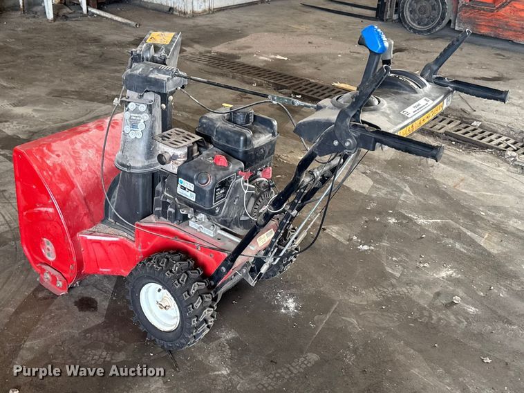 image for item FB5640 Toro Powermax 826 OTE snow blower