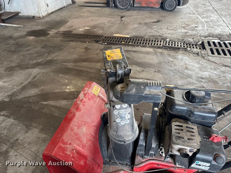 image for item FB5640 Toro Powermax 826 OTE snow blower