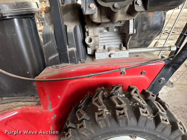 image for item FB5640 Toro Powermax 826 OTE snow blower