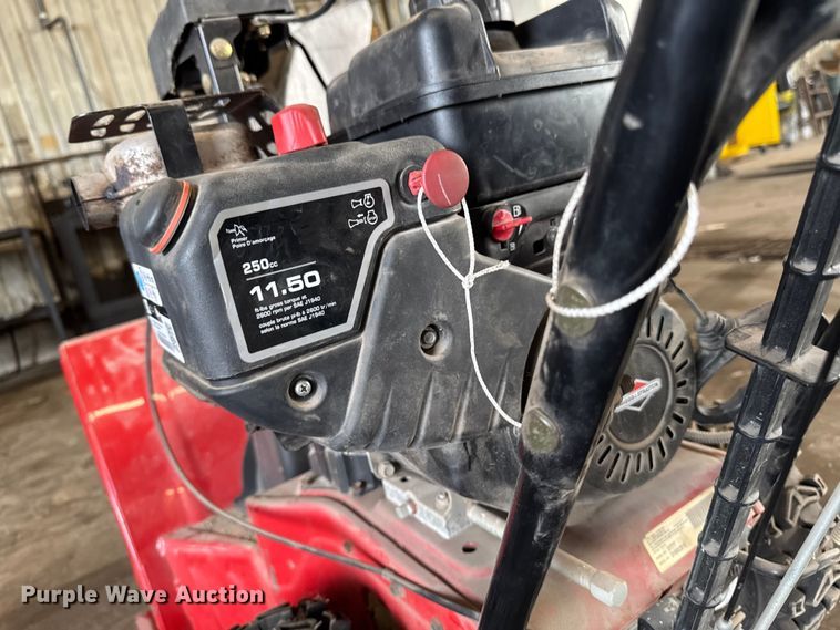 image for item FB5640 Toro Powermax 826 OTE snow blower