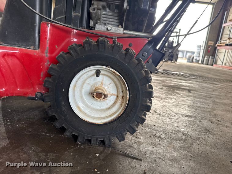 image for item FB5640 Toro Powermax 826 OTE snow blower