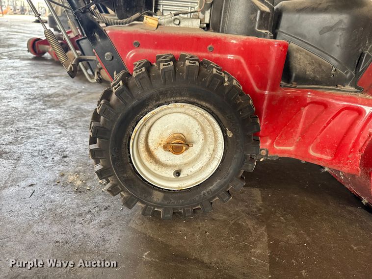 image for item FB5640 Toro Powermax 826 OTE snow blower