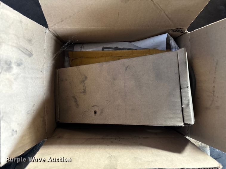 image for item FB5641 (4) fork lift attachments