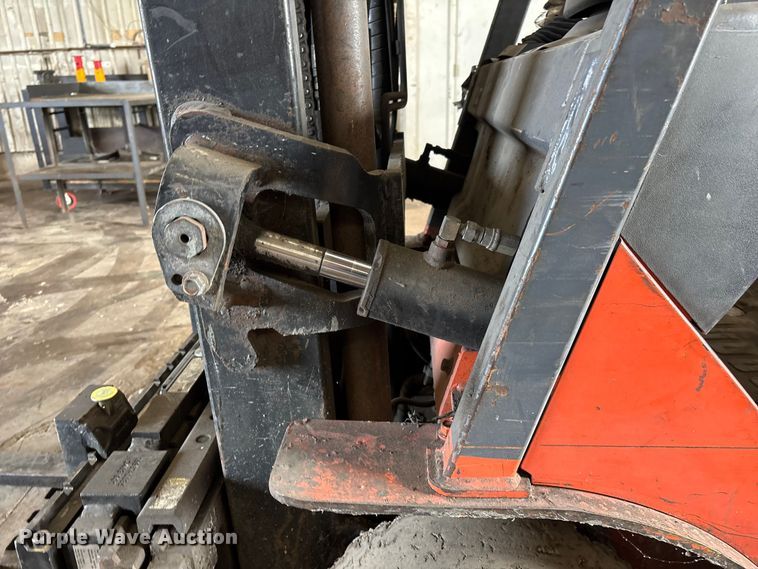 image for item FB5643 Toyota 7FGCU25 forklift