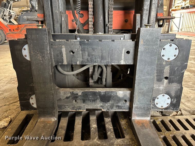 image for item FB5643 Toyota 7FGCU25 forklift