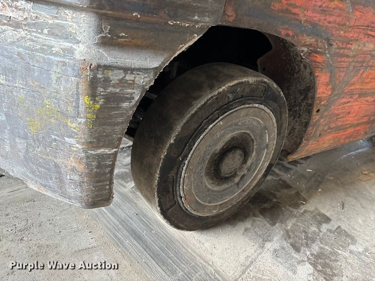 image for item FB5643 Toyota 7FGCU25 forklift