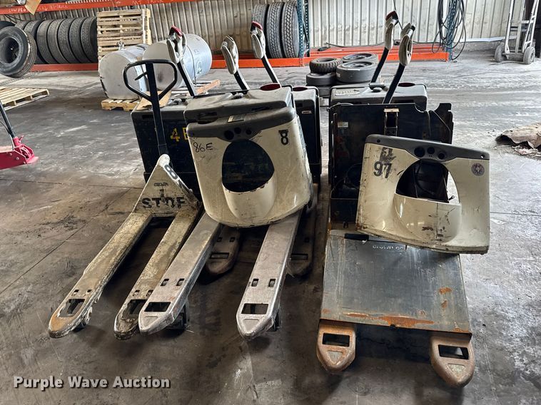 image for item FB5646 (5) Crown WP3035-45 electric pallet jacks