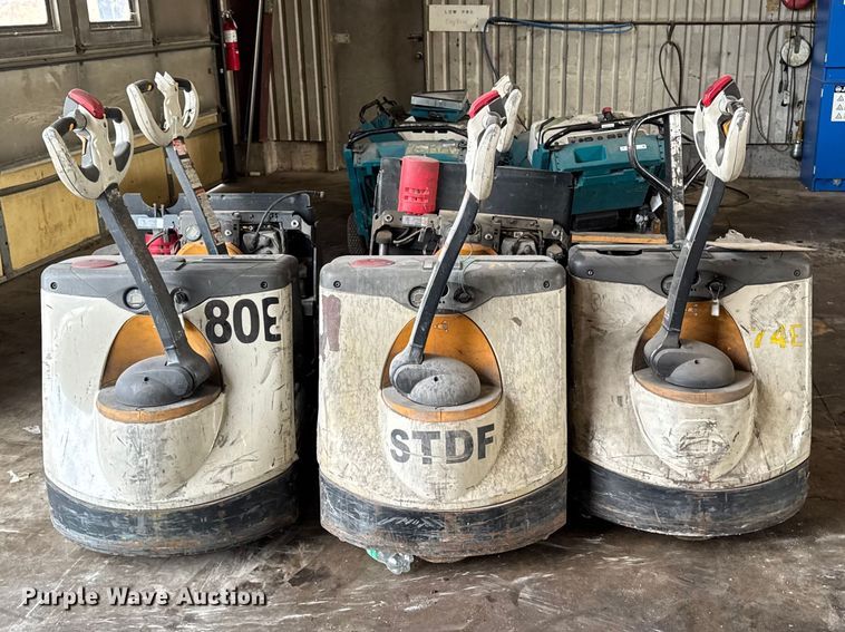 image for item FB5646 (5) Crown WP3035-45 electric pallet jacks