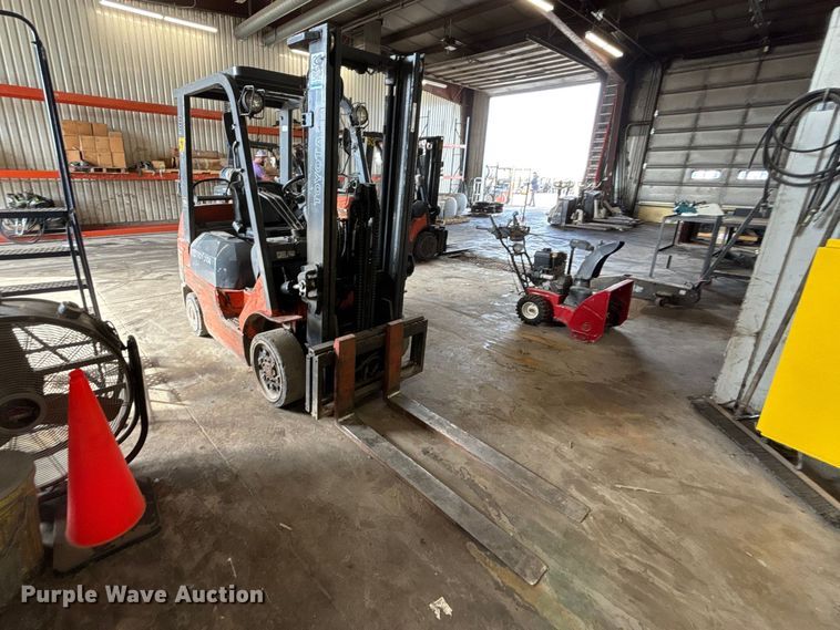 image for item FB5647 Toyota 7FGCU25 forklift