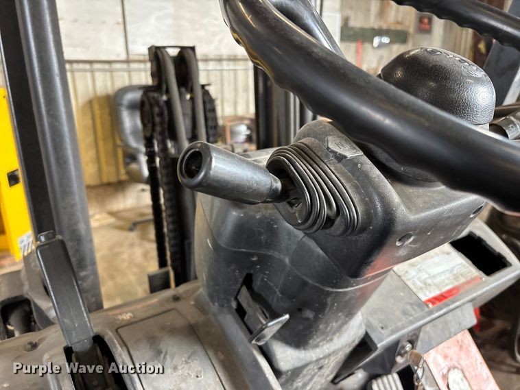 image for item FB5647 Toyota 7FGCU25 forklift