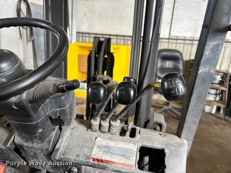 image for item FB5647 Toyota 7FGCU25 forklift