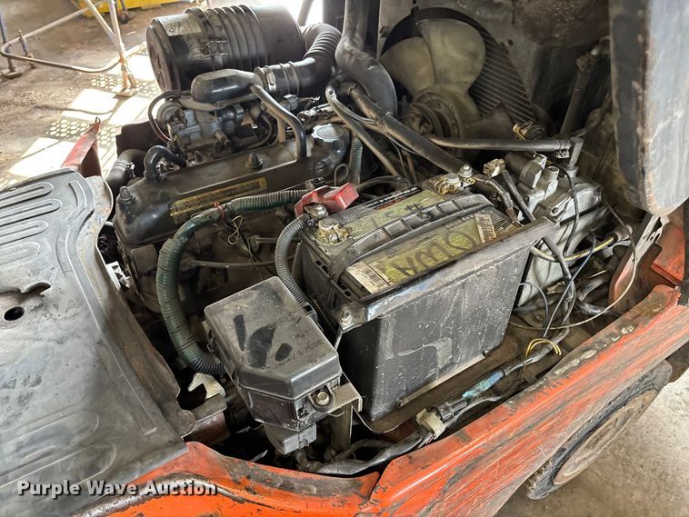 image for item FB5647 Toyota 7FGCU25 forklift