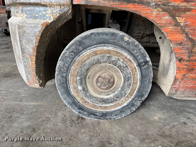 image for item FB5647 Toyota 7FGCU25 forklift