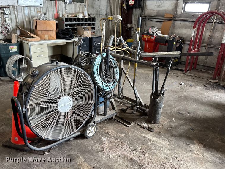 image for item FB5648 Tools