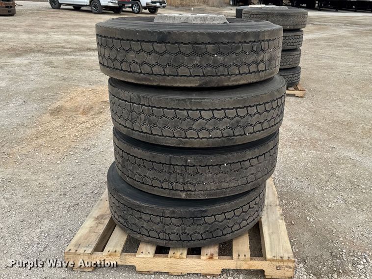 image for item FB5649 (4) Bridgestone M726ELA 295/75R22.5 tires and wheels