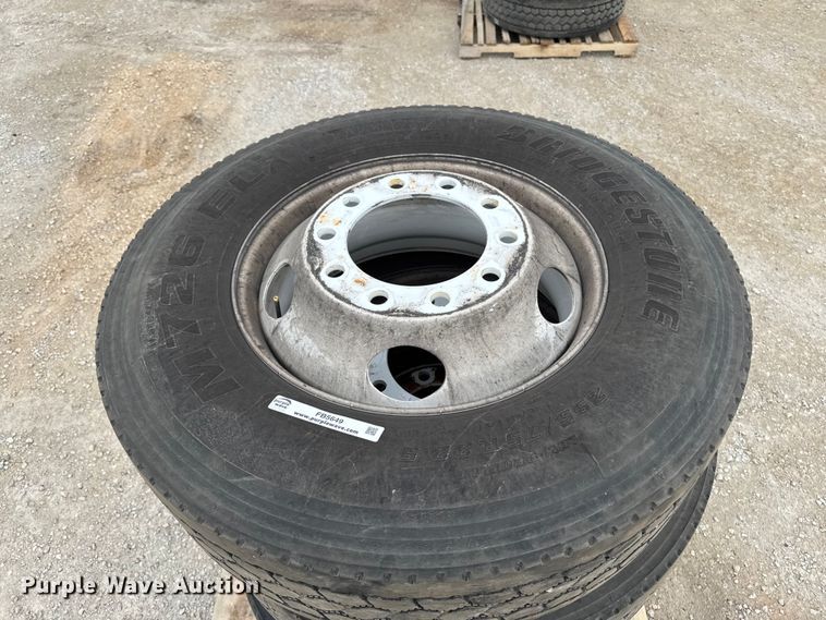 image for item FB5649 (4) Bridgestone M726ELA 295/75R22.5 tires and wheels