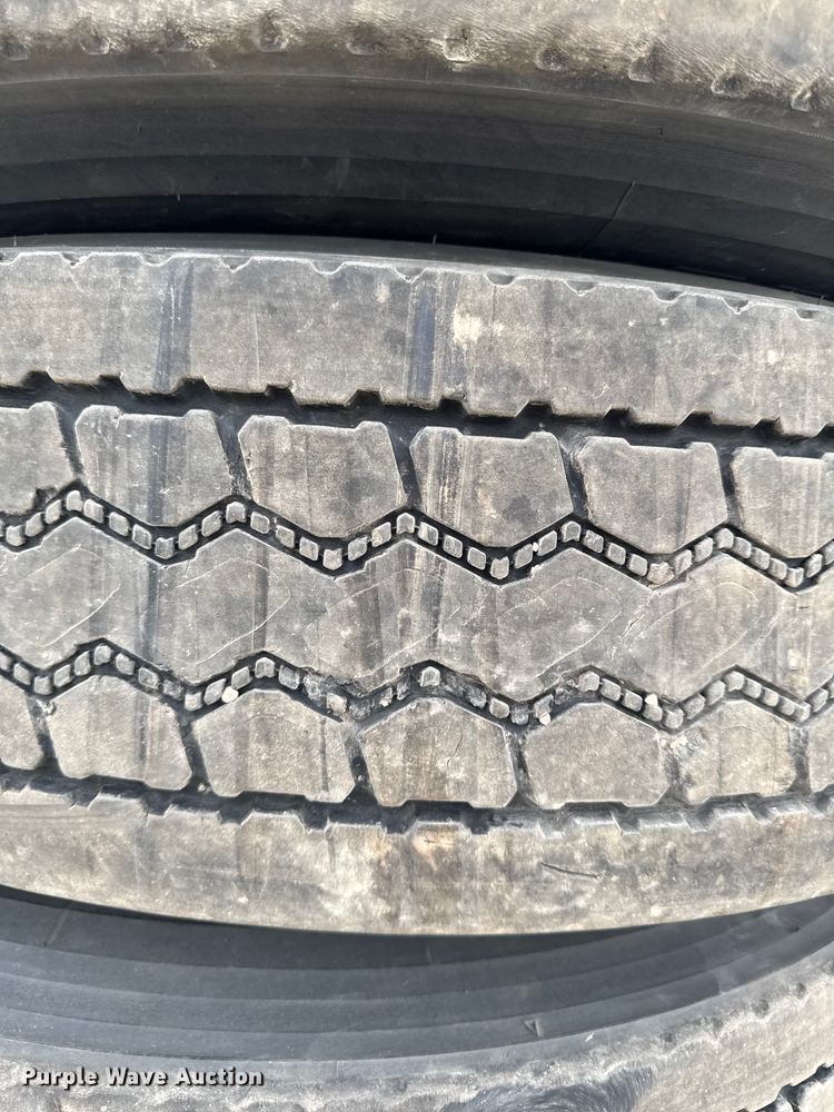 image for item FB5649 (4) Bridgestone M726ELA 295/75R22.5 tires and wheels