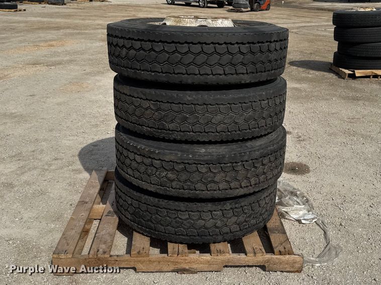 image for item FB5650 (4) Bridgestone R283S 295/75R22.5 tires and wheels