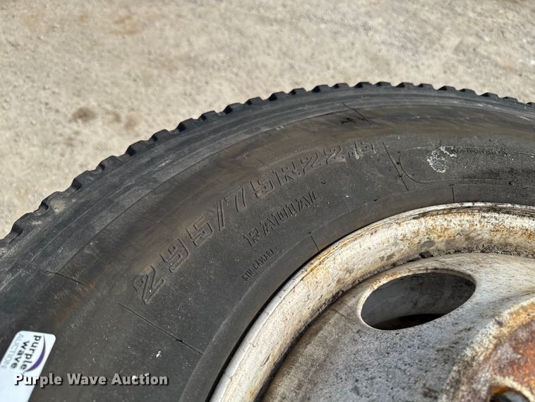 image for item FB5650 (4) Bridgestone R283S 295/75R22.5 tires and wheels