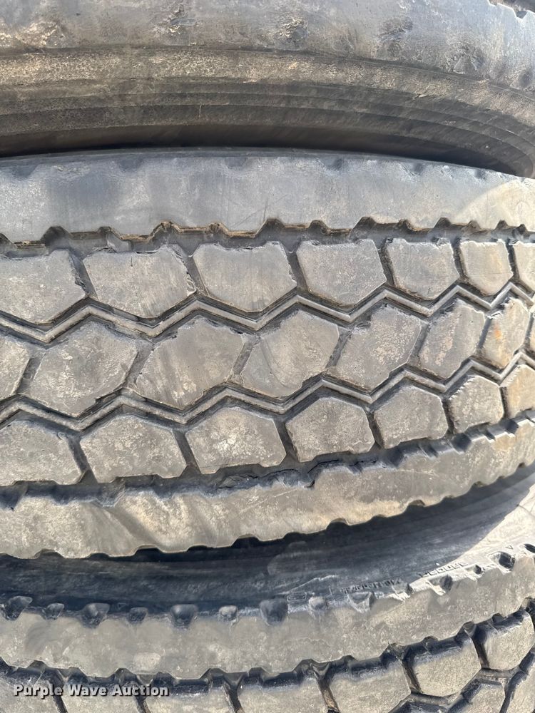 image for item FB5650 (4) Bridgestone R283S 295/75R22.5 tires and wheels