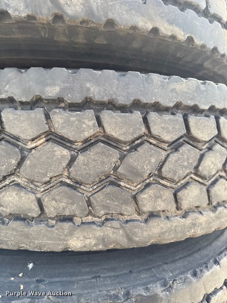 image for item FB5650 (4) Bridgestone R283S 295/75R22.5 tires and wheels