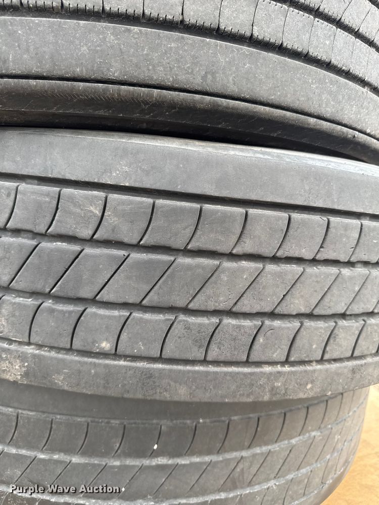 image for item FB5651 (4) 295/75R22.5 tires and wheels
