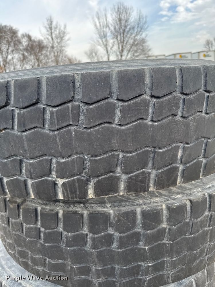 image for item FB5654 (4) Firestone FS591 295/75R22.5 tires and wheels