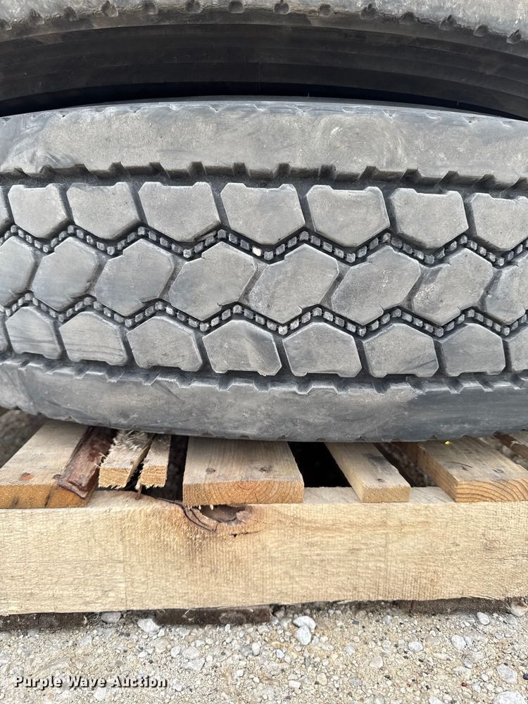 image for item FB5655 (4) Bridgestone M726ELA 295/75R22.5 tires and wheels