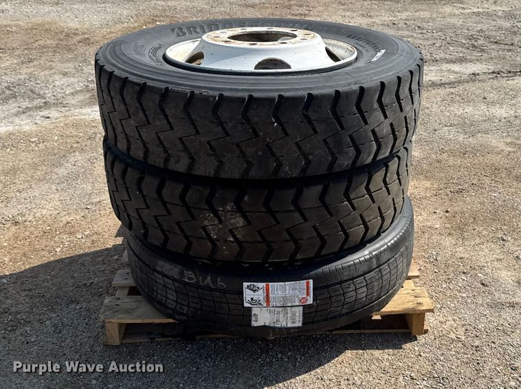 image for item FB5660 (3) 295/75R22.5 tires and wheels