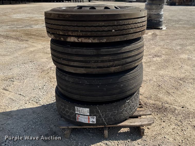 image for item FB5662 (4) tires and wheels