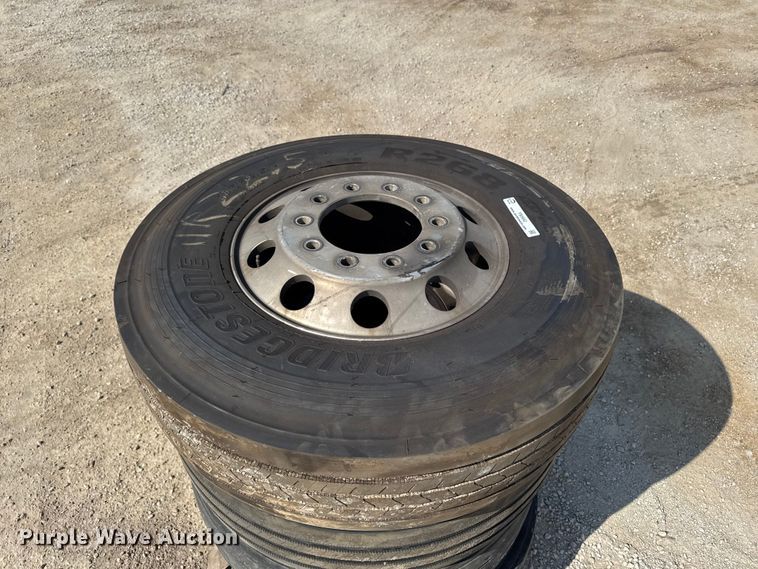 image for item FB5662 (4) tires and wheels