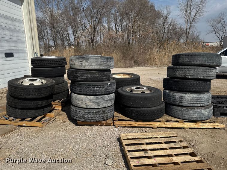 (26) tires