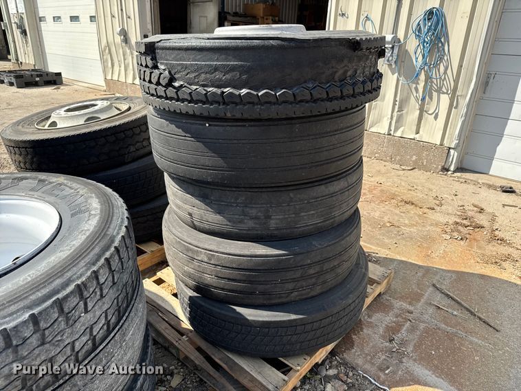image for item FB5663 (26) tires