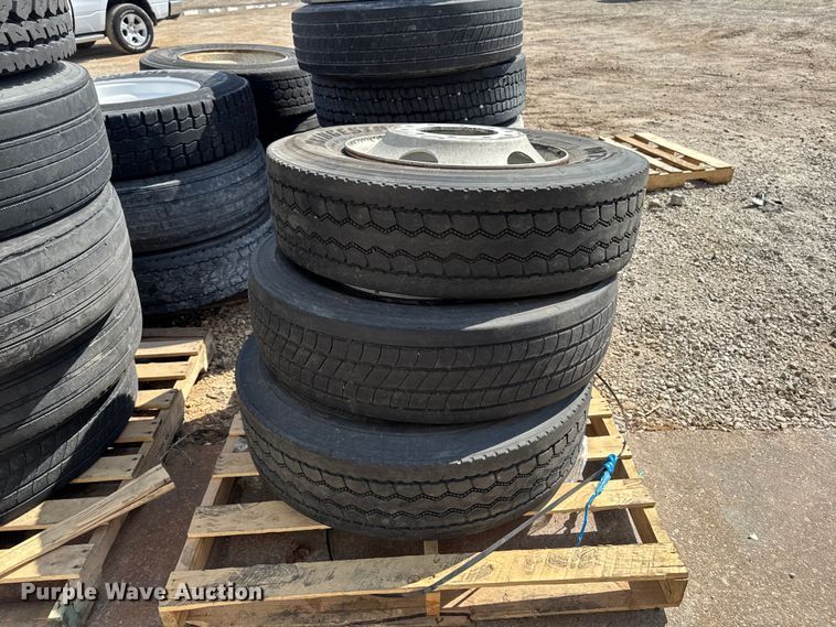 image for item FB5663 (26) tires