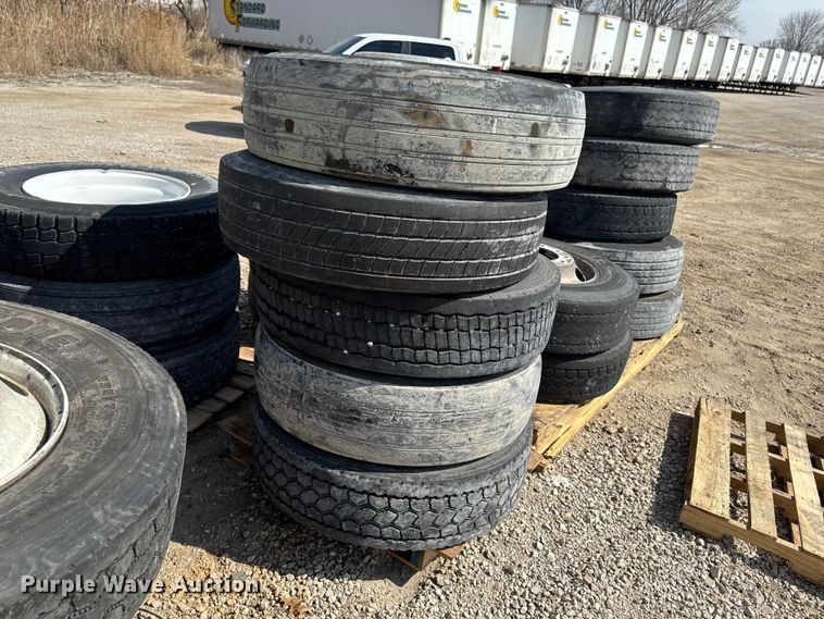 image for item FB5663 (26) tires
