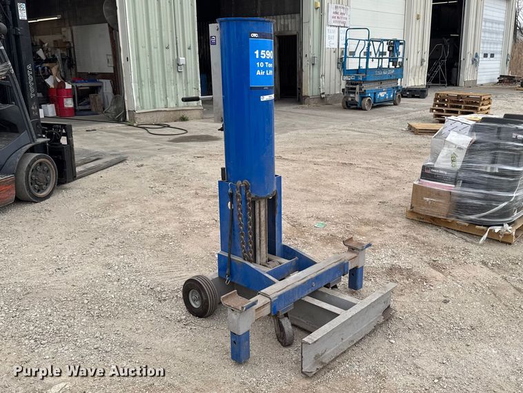 image for item FB5664 OTC 1590 lift