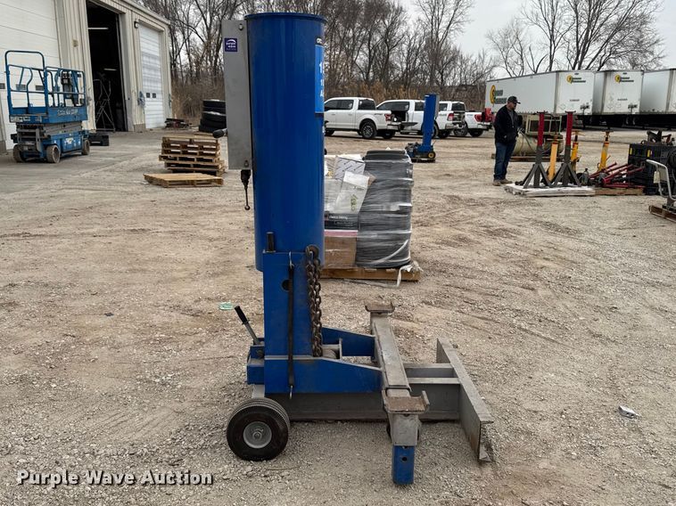 image for item FB5664 OTC 1590 lift