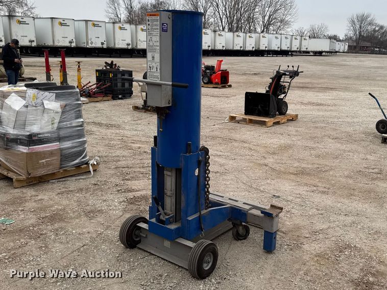 image for item FB5664 OTC 1590 lift