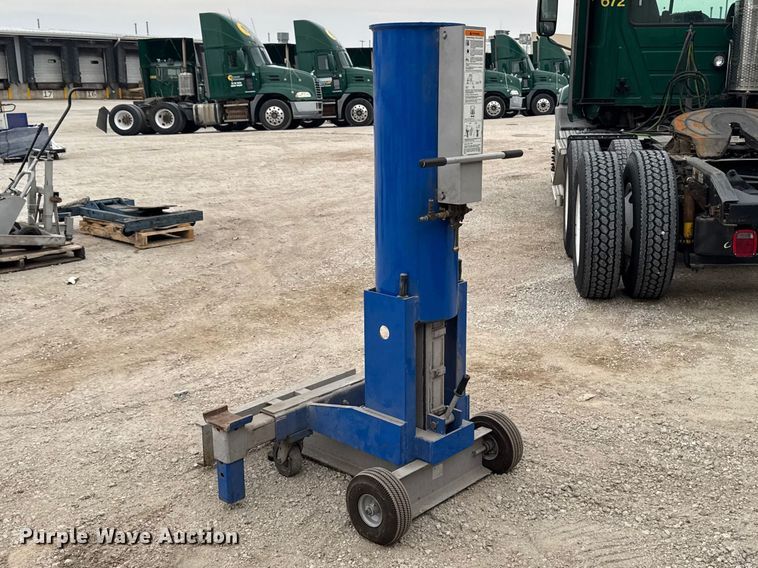 image for item FB5664 OTC 1590 lift