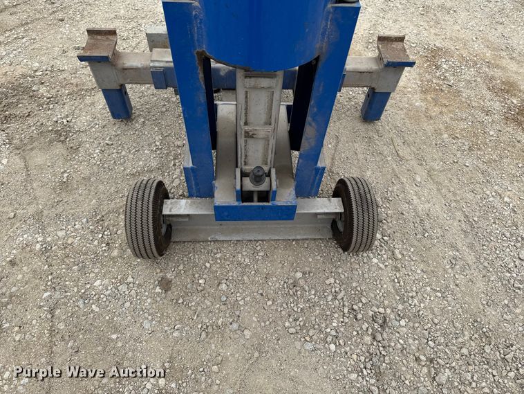 image for item FB5664 OTC 1590 lift