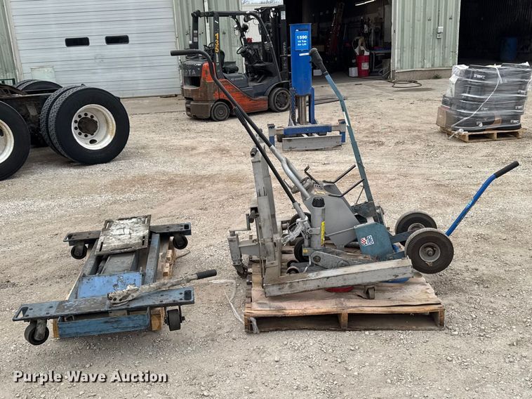 image for item FB5665 Tools