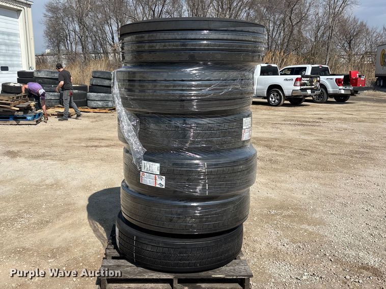 image for item FB5669 (6) Bridgestone 295/75R22.5 tires and wheels
