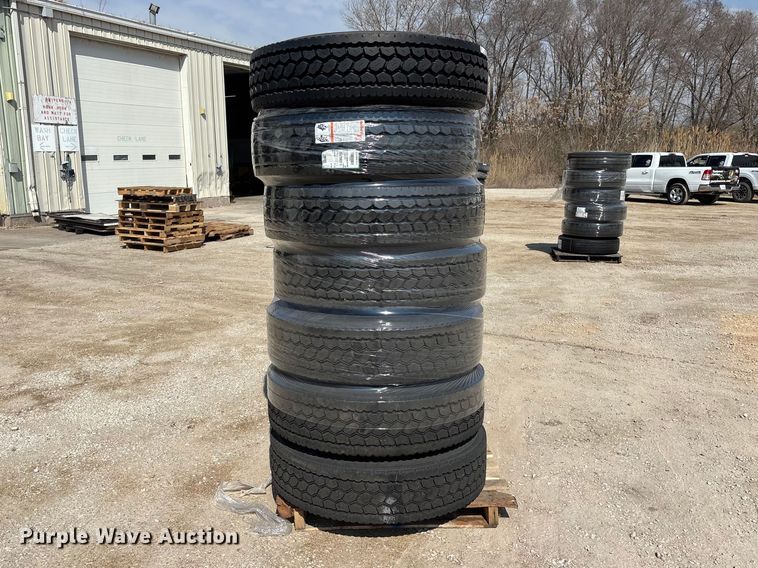 image for item FB5670 (7) Bridgestone 295/75R22.5 tires and wheels