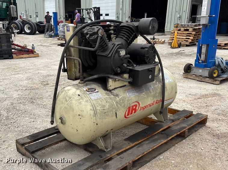 image for item FB5671 Ingersoll Rand 2545E10V air compressor