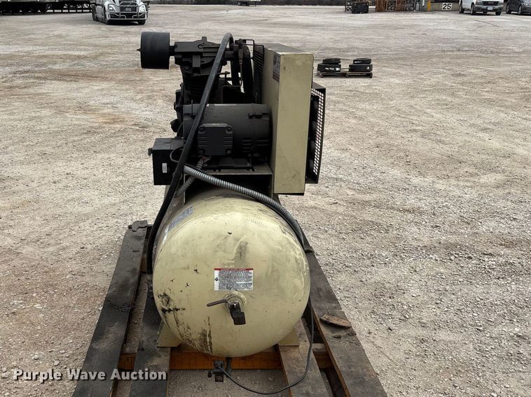 image for item FB5671 Ingersoll Rand 2545E10V air compressor