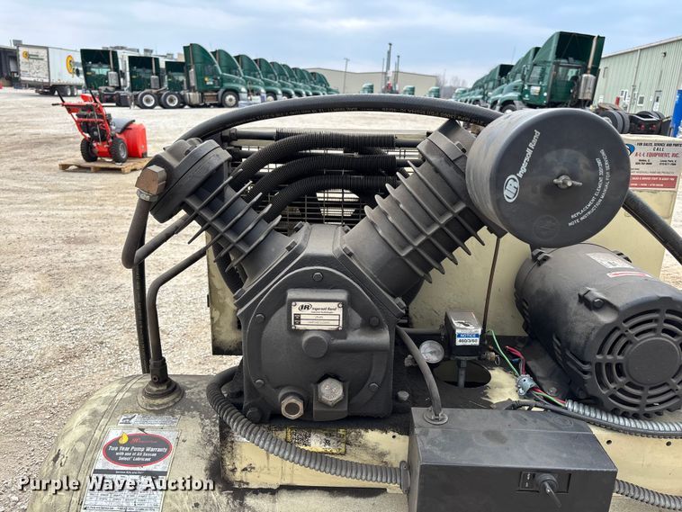 image for item FB5671 Ingersoll Rand 2545E10V air compressor