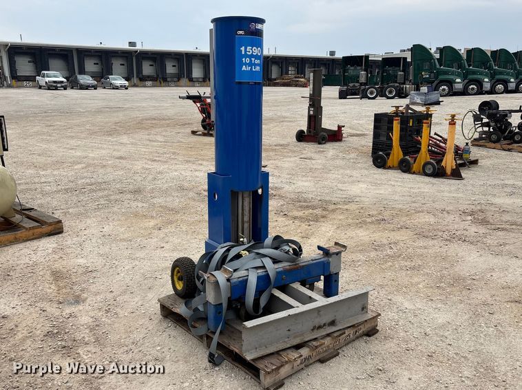 image for item FB5672 OTC 1590 lift